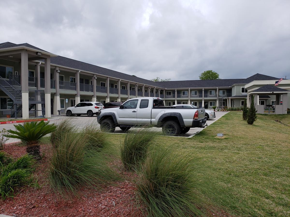 Scottish Inns & Suites - Crosby Exterior foto